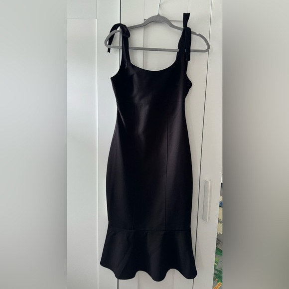 Likely dress - Picture 1 of 3